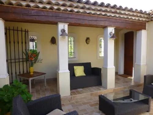 Chambre dhtes La Bastide des Eucalyptus - Photo 2