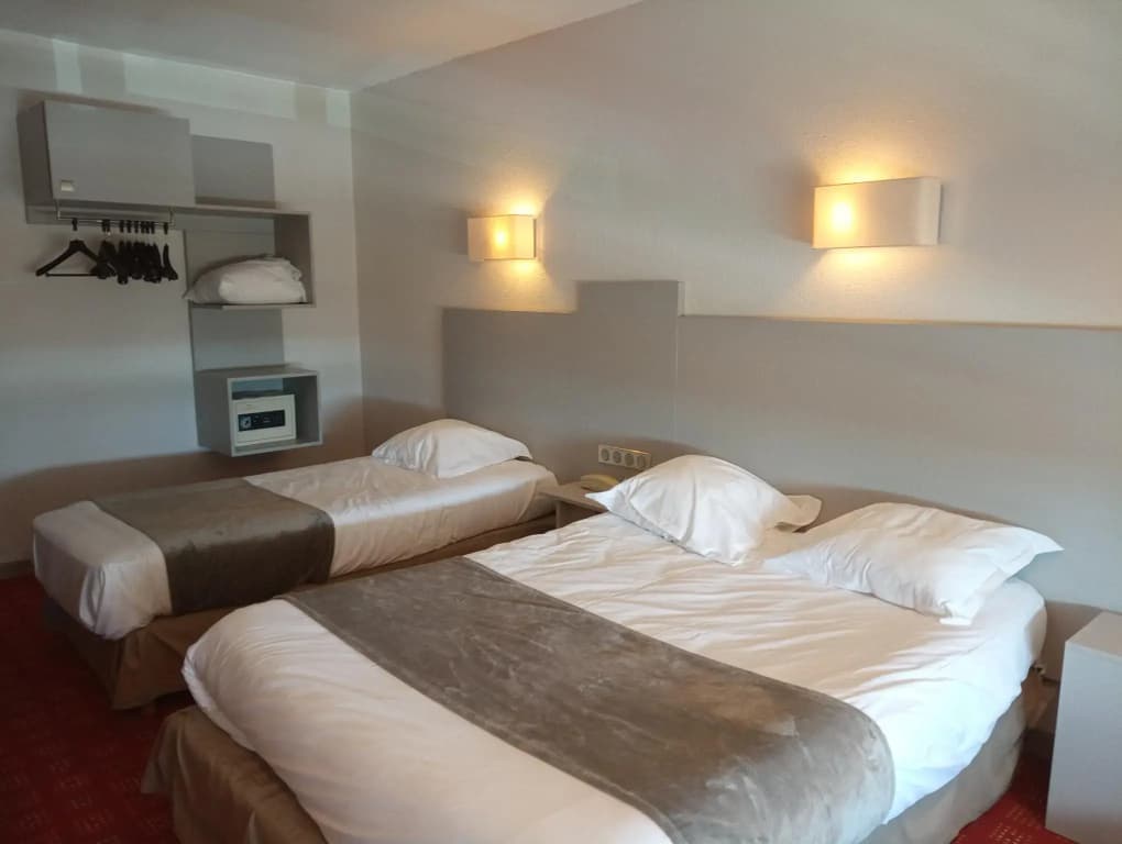 Hôtel Méditerranée - Photo 5