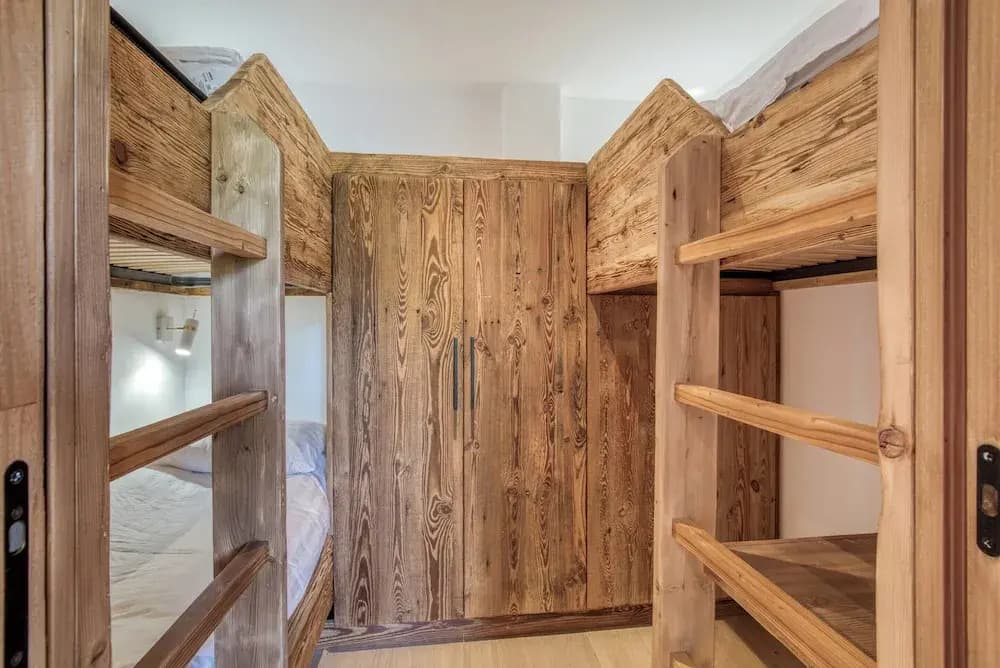 Warm Apartment Nestled in the Heart of Megeve - Photo 2