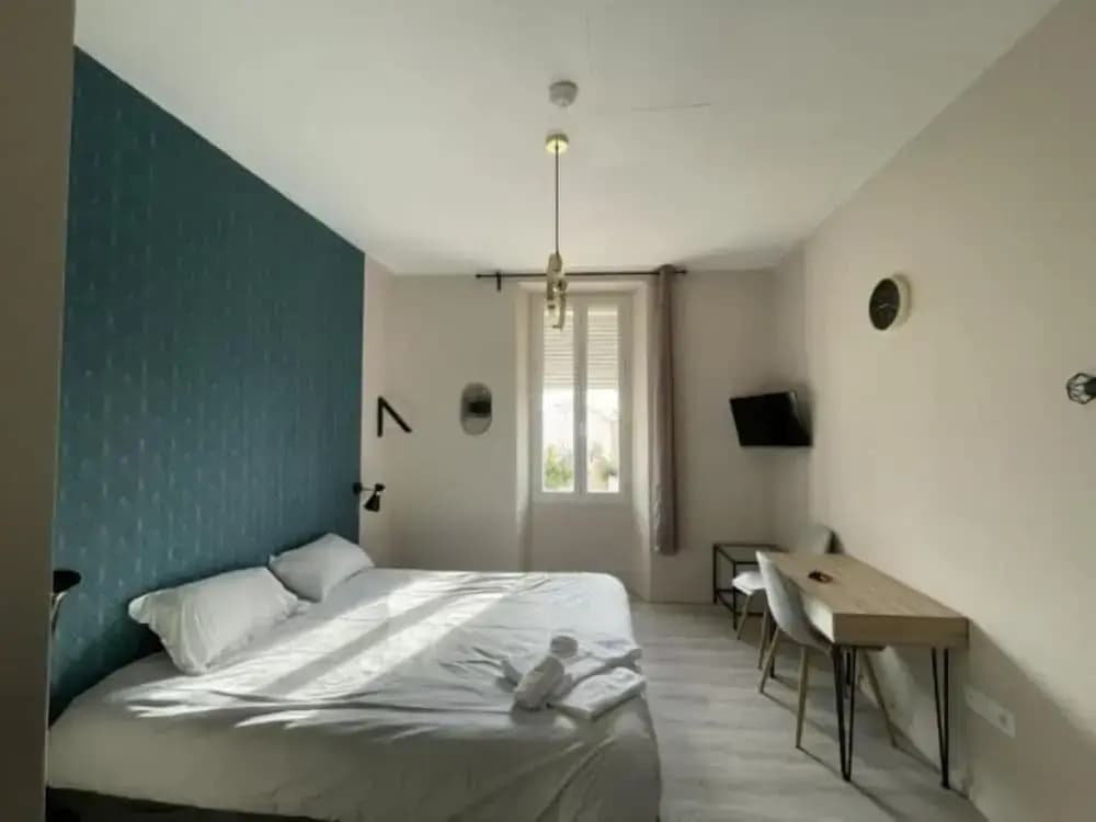 Appart Hôtel Sous les pins - Photo 2