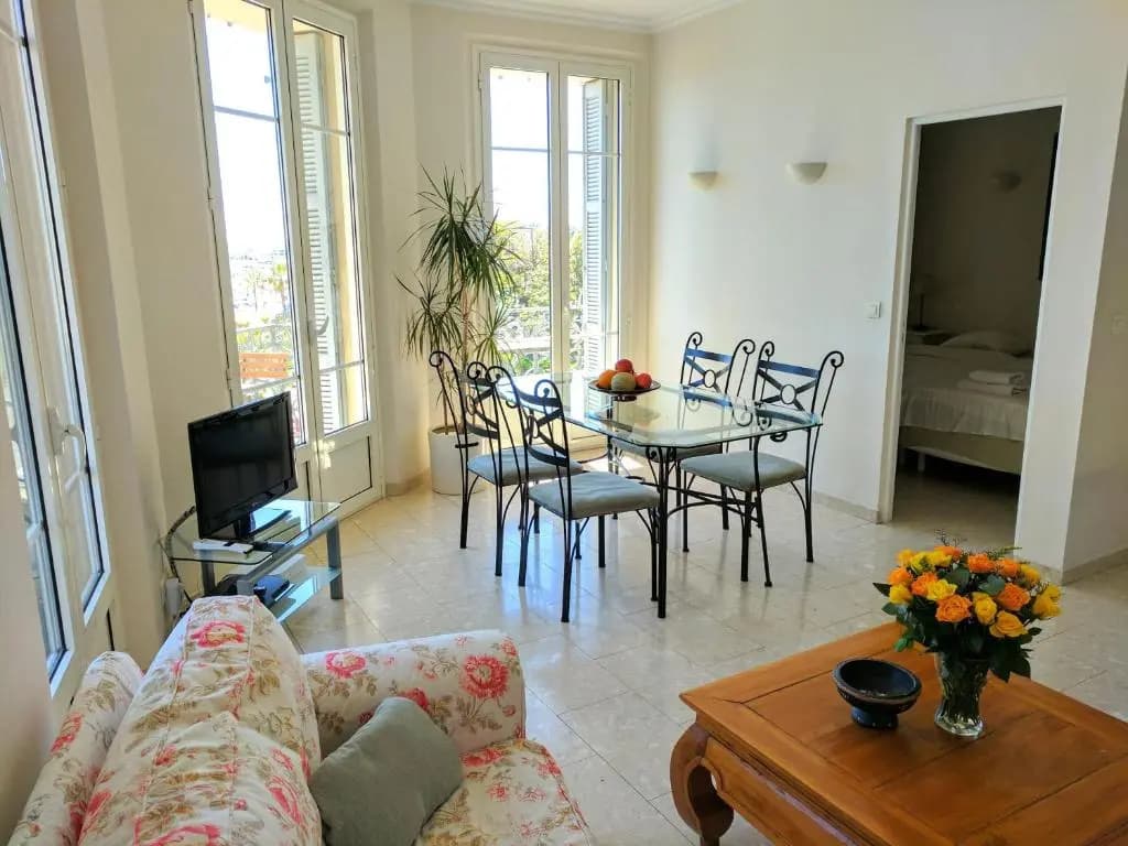 Citilet Louis Blanc 1,2,3 - Three gorgeous, open-plan apartments - Photo 5
