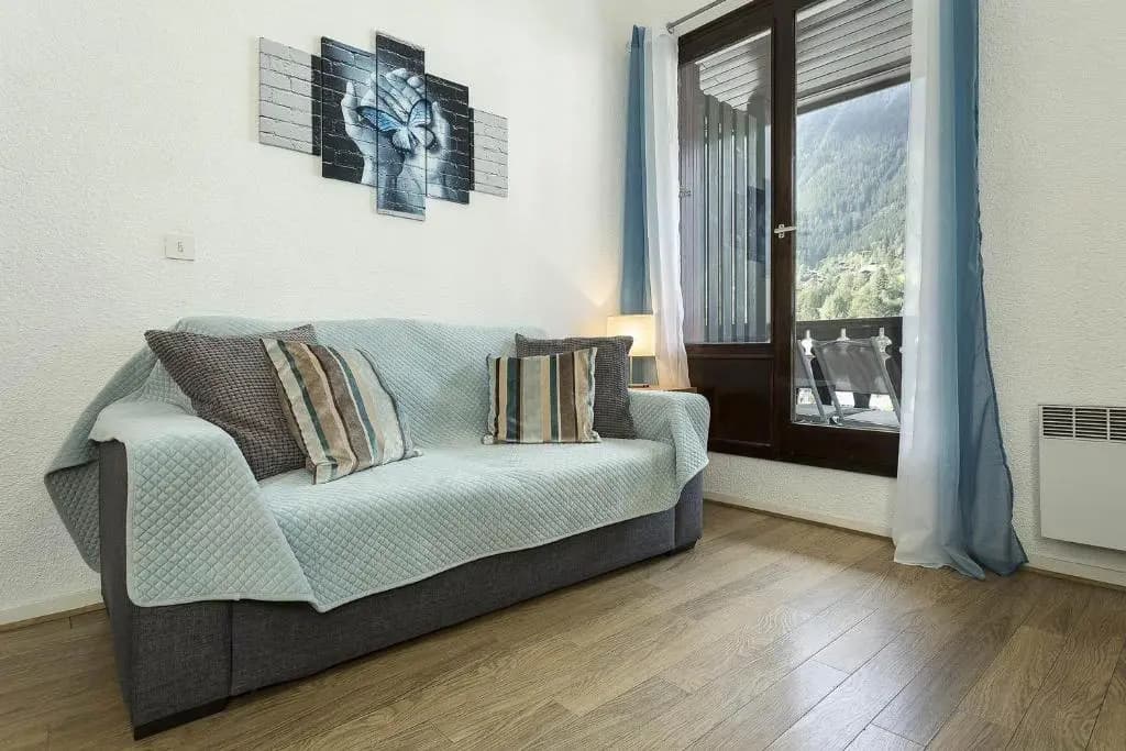 Apartment Forclaz 4B - Alpes Travel - Central Chamonix - Sleeps 4 - Photo 4