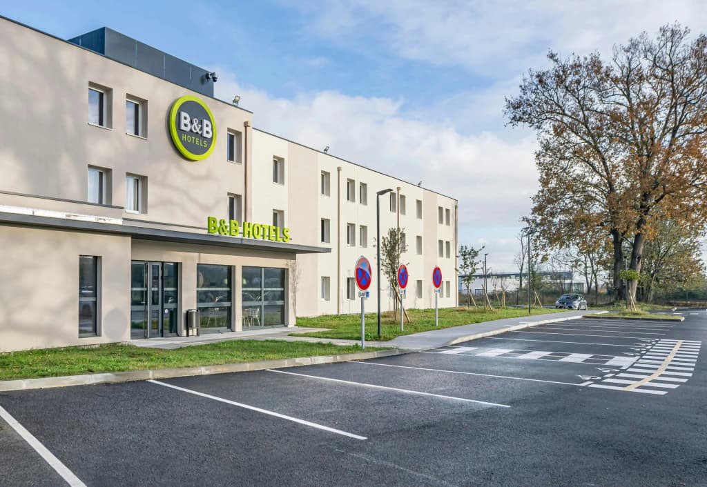 B&B HOTEL Bordeaux Saint André De Cubzac - Photo 1