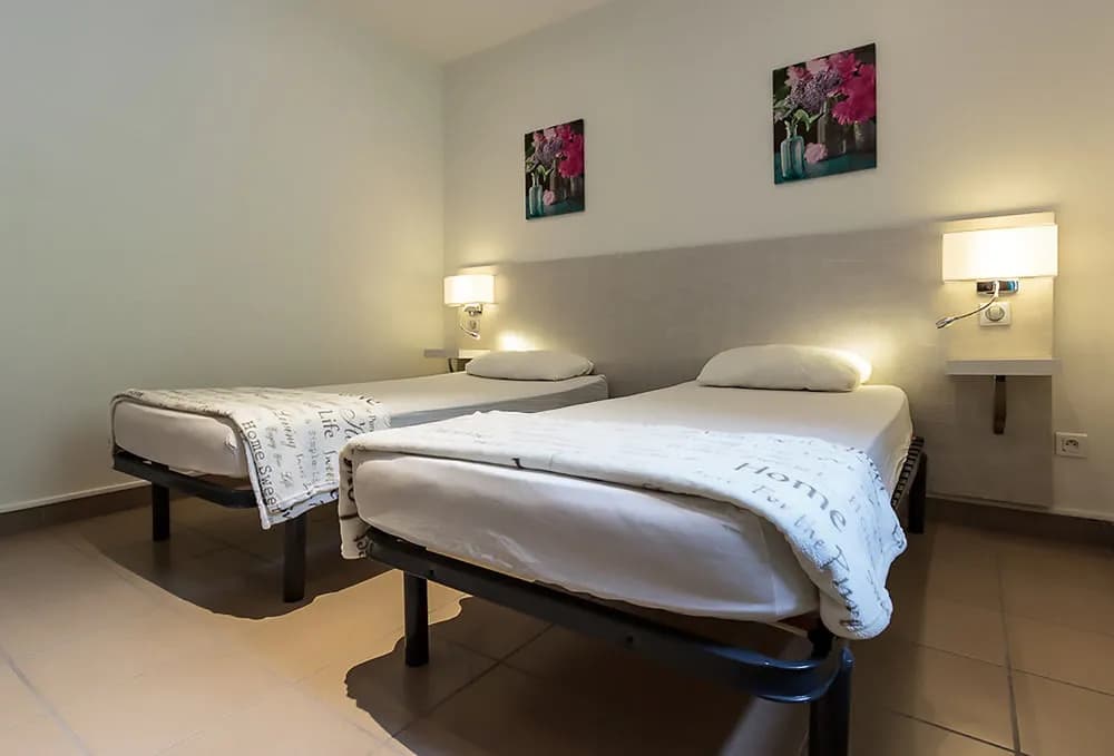Gite-Hôtel La Cabourne - Photo 3