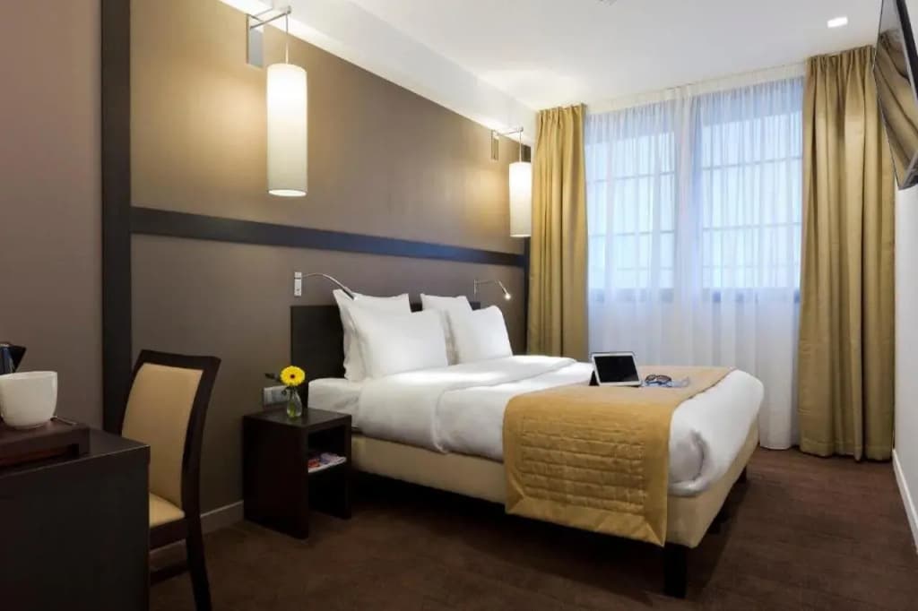 Simon's Boutique Hotel - Miniature 7