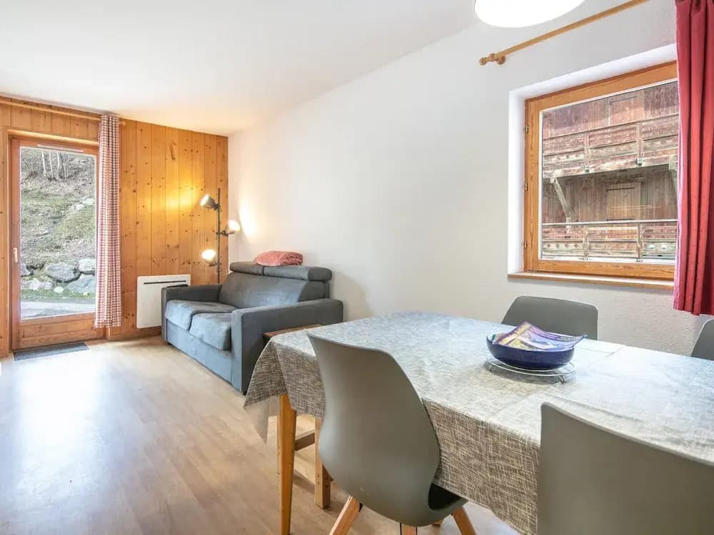Apartment in Saint-sorlin Near Ski Slopes - Miniature 8
