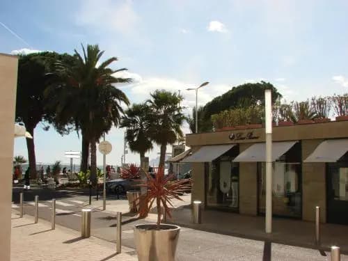 ACCI Cannes Croisette - Miniature 7