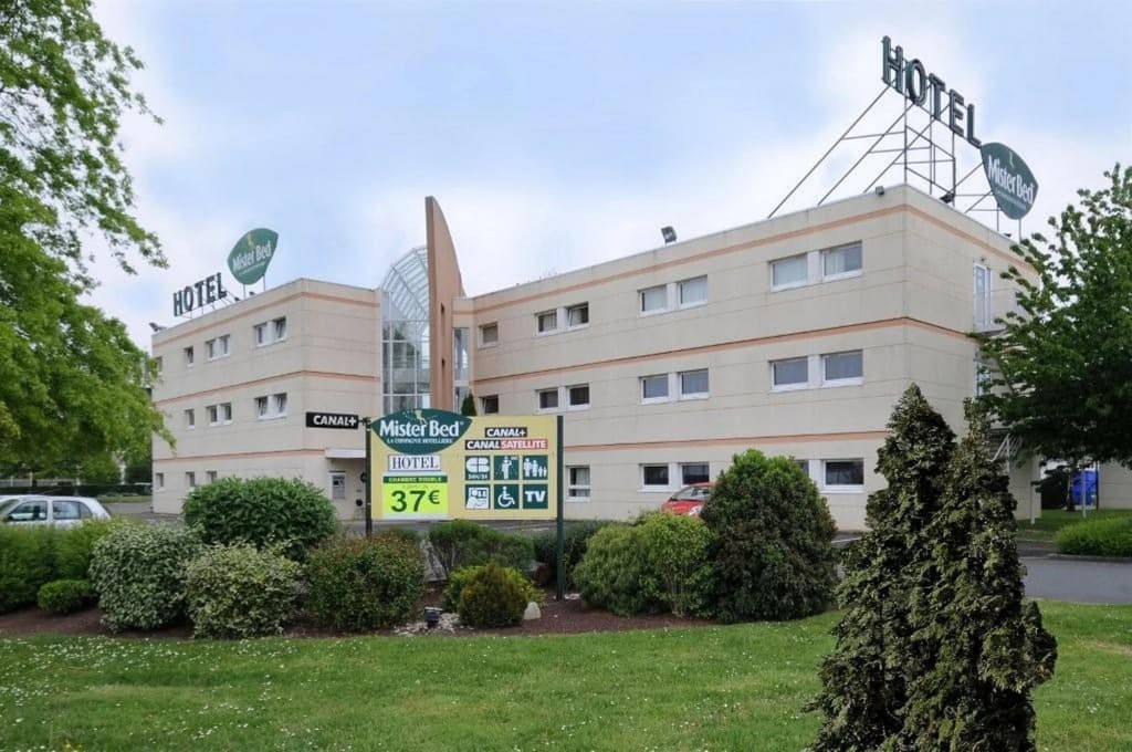 ibis budget Le Mans Universite - Photo 1