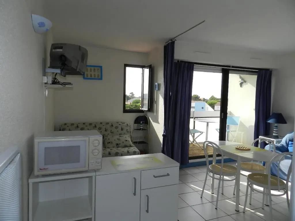 Appartement La Rochelle, 1 pièce, 2 personnes - FR-1-551-30 - Photo 2