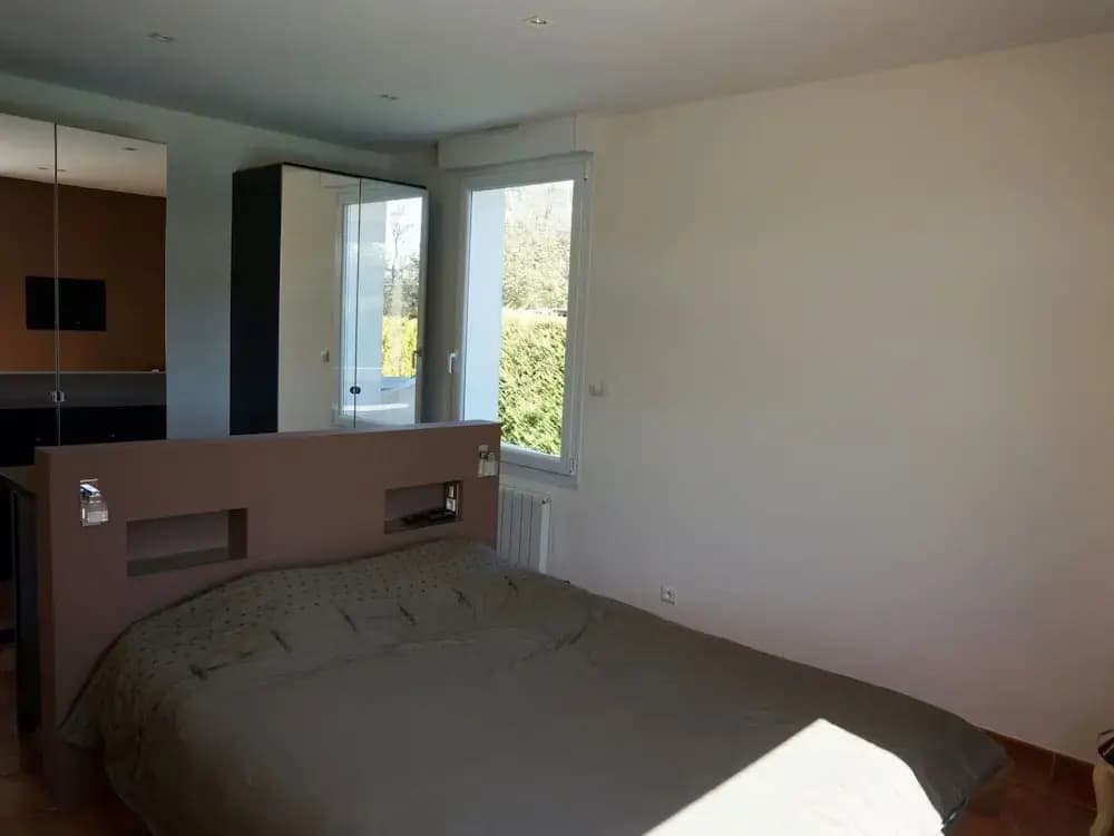 Holiday Home With Private Pool - Photo 4