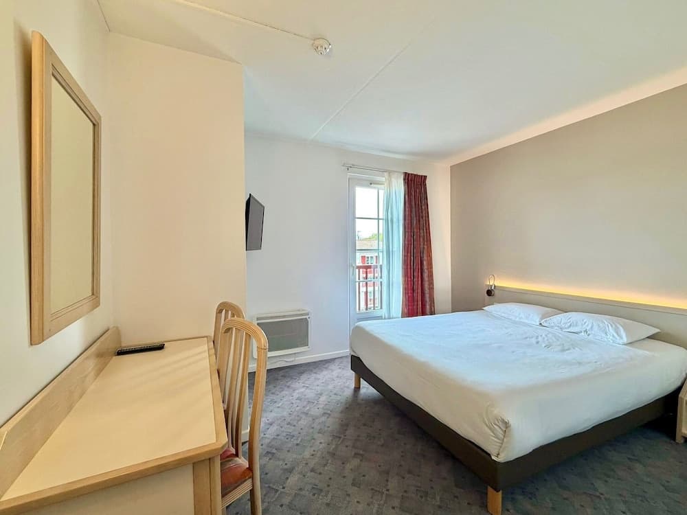 Hotel De La Paix - Photo 2