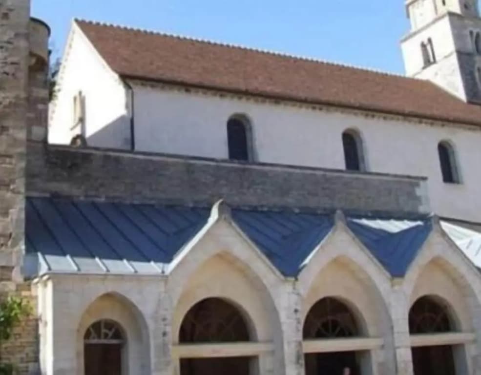 Le Puits Fortifie - Photo 1