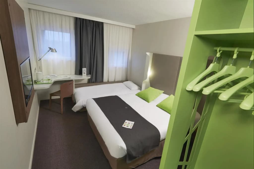 Campanile Hotel Lille Euralille - Photo 4