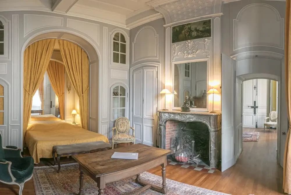Appartement-gîte du Château de Gizeux - Miniature 6