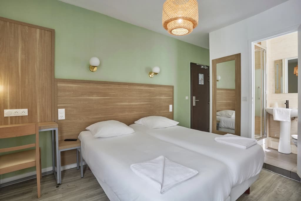 Merryl Hotel - Miniature 6