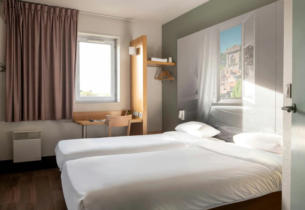 B&B HOTEL Avignon (2) - Miniature 6