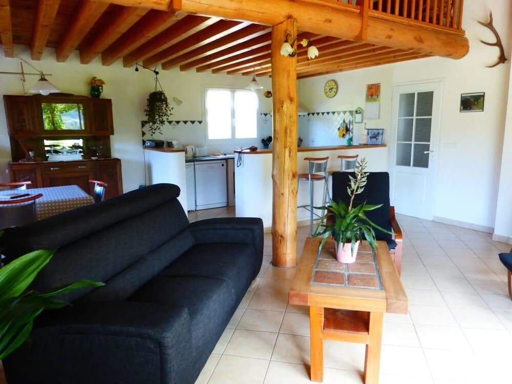 Great Detached House Near Die With Magnificent View and Beautiful Garden - Photo 2