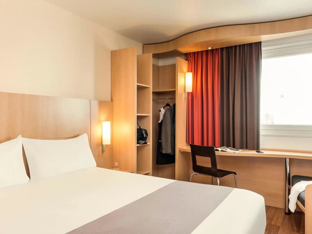 ibis Paris Porte de Bagnolet - Photo 4