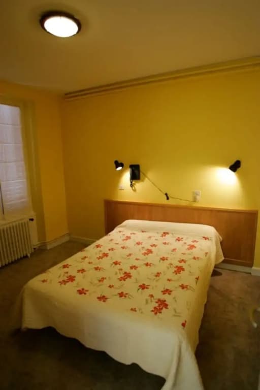Hotel des Voyageurs Restaurant Traiteur - Photo 2