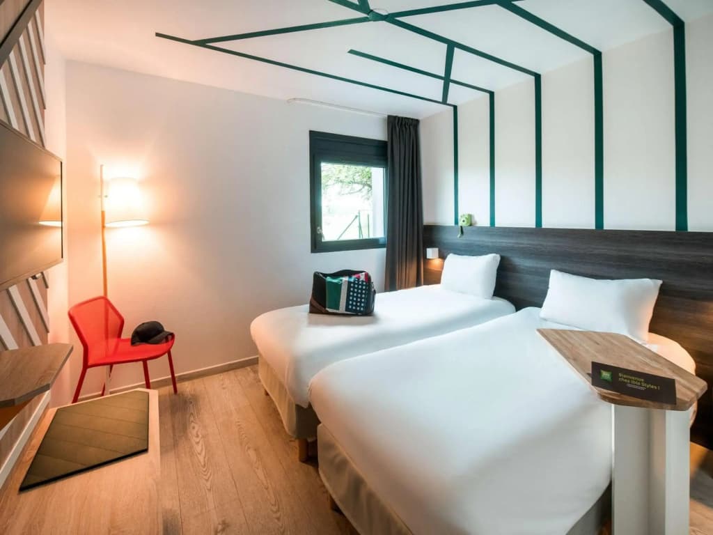 ibis Styles Rouen Val De Reuil - Photo 2