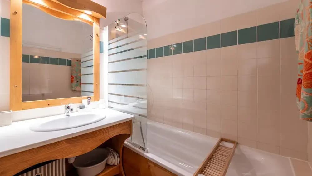Apartment in Chamrousse Near ski Slope - Miniature 6