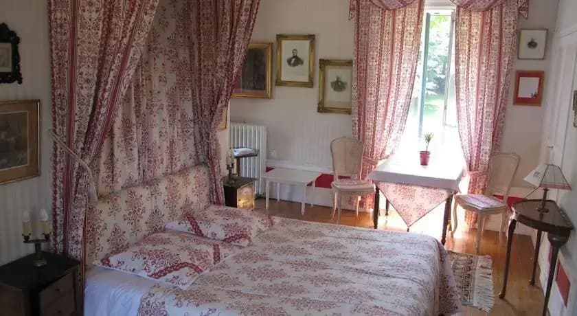 Chateau de Goville - Photo 1
