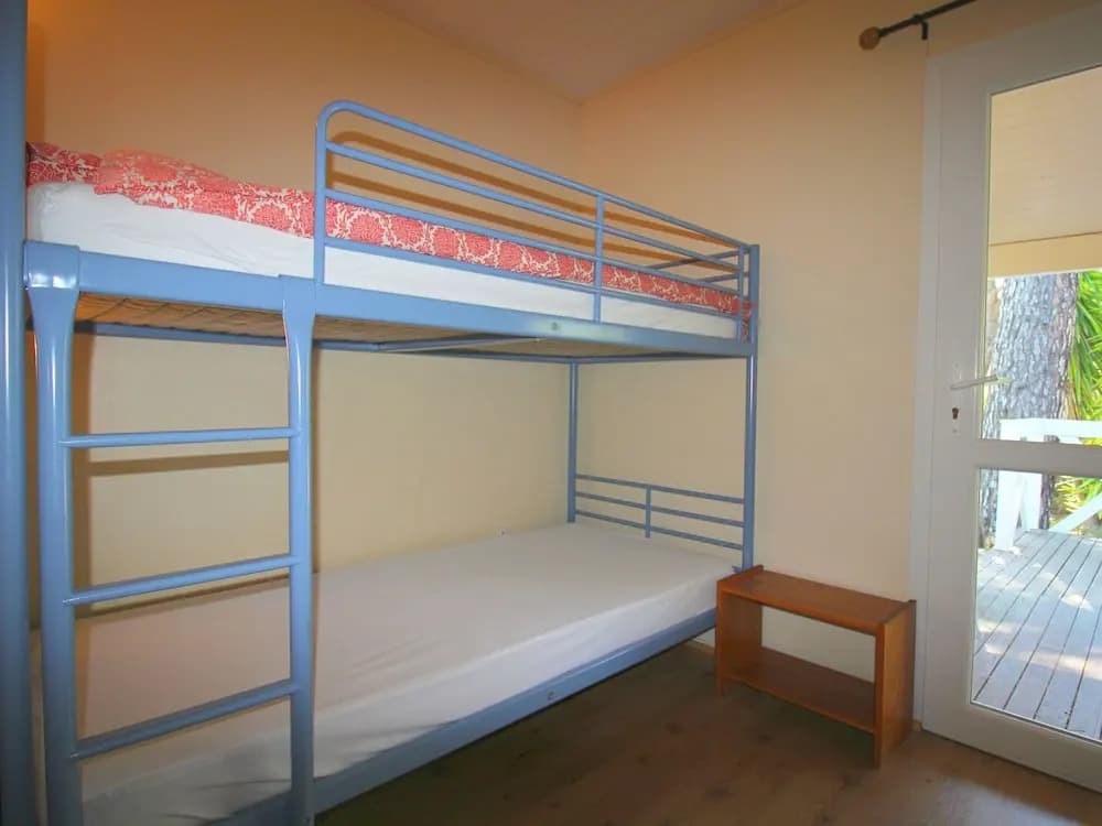 Quiet Holiday Home in Gassin by the Beach - Photo 2