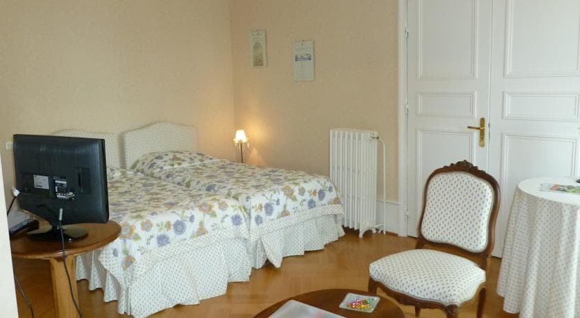 Hostellerie Le Petit Bonneval - Photo 1