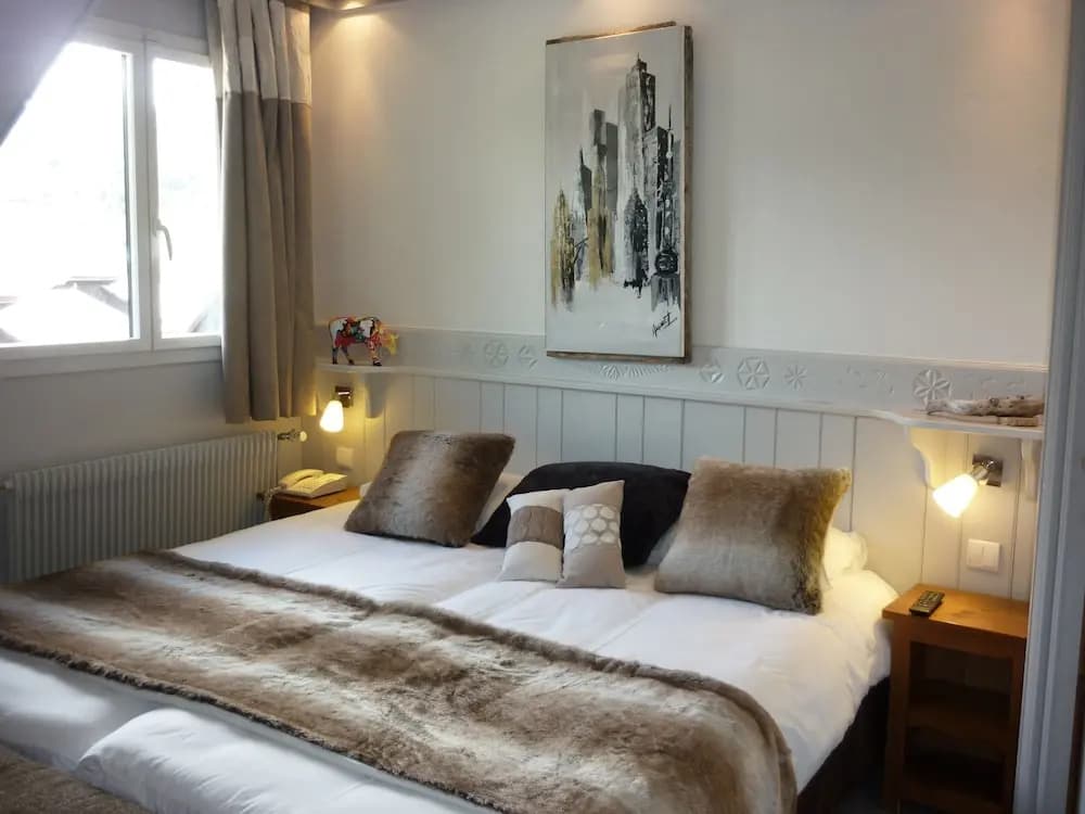 Hôtel Les Bartavelles - Photo 4