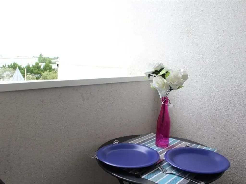 Appartement La Rochelle, 1 pièce, 2 personnes - FR-1-246-26 - Miniature 7