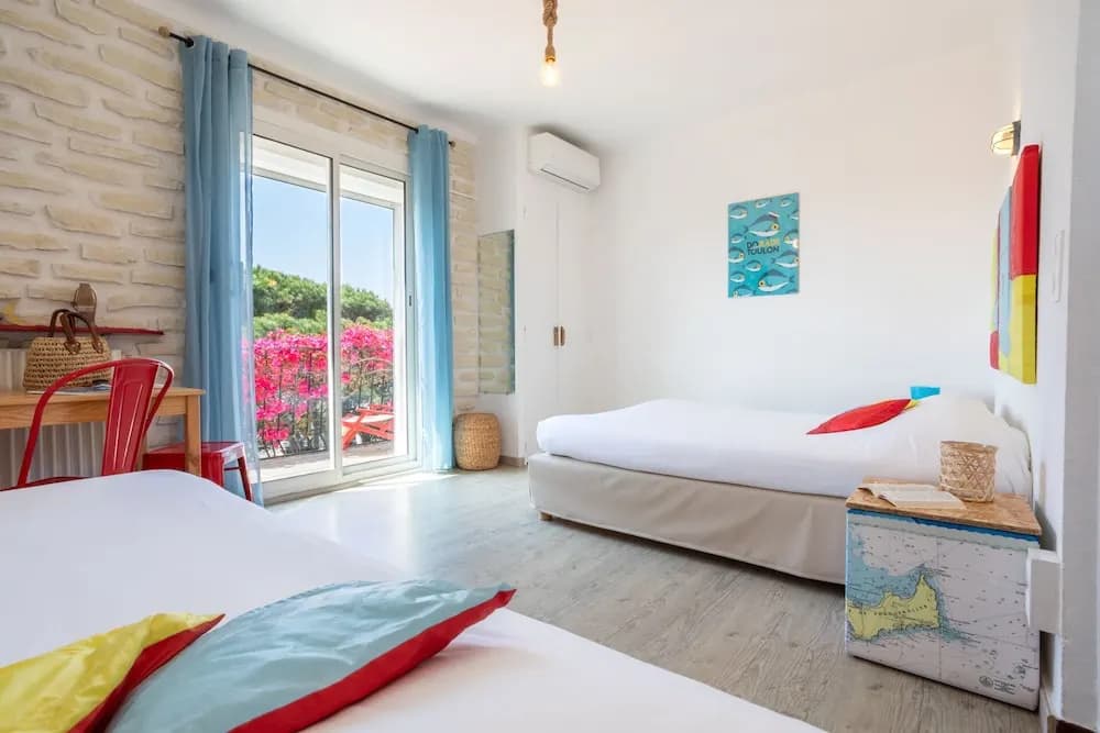 Hôtel Almanarre Plage - Photo 4