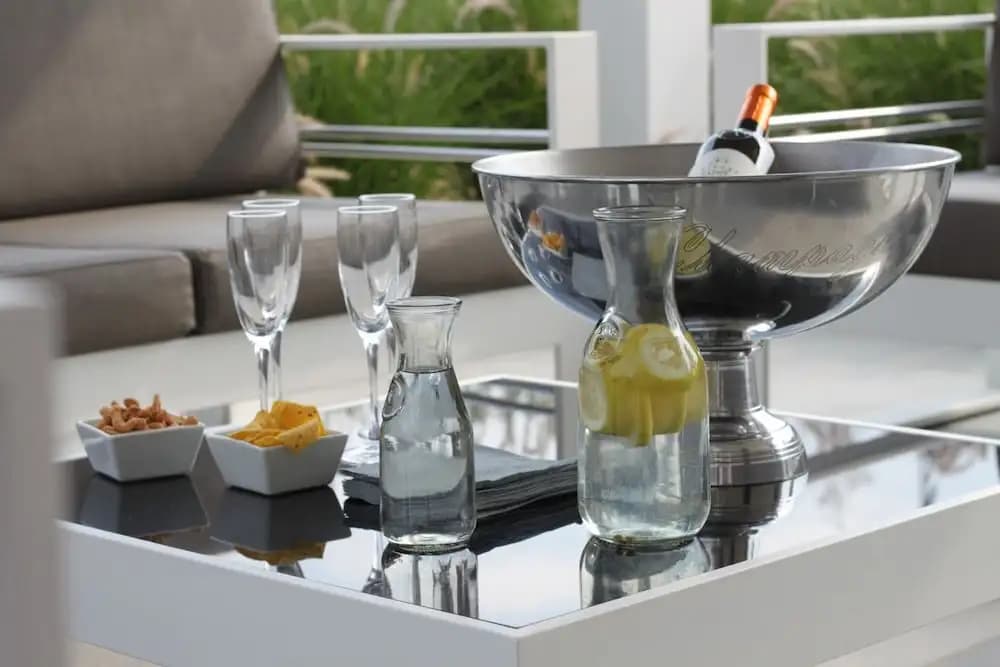 Luxurious Villa in Saint Genies de Fontedit With Heated Pool - Miniature 8