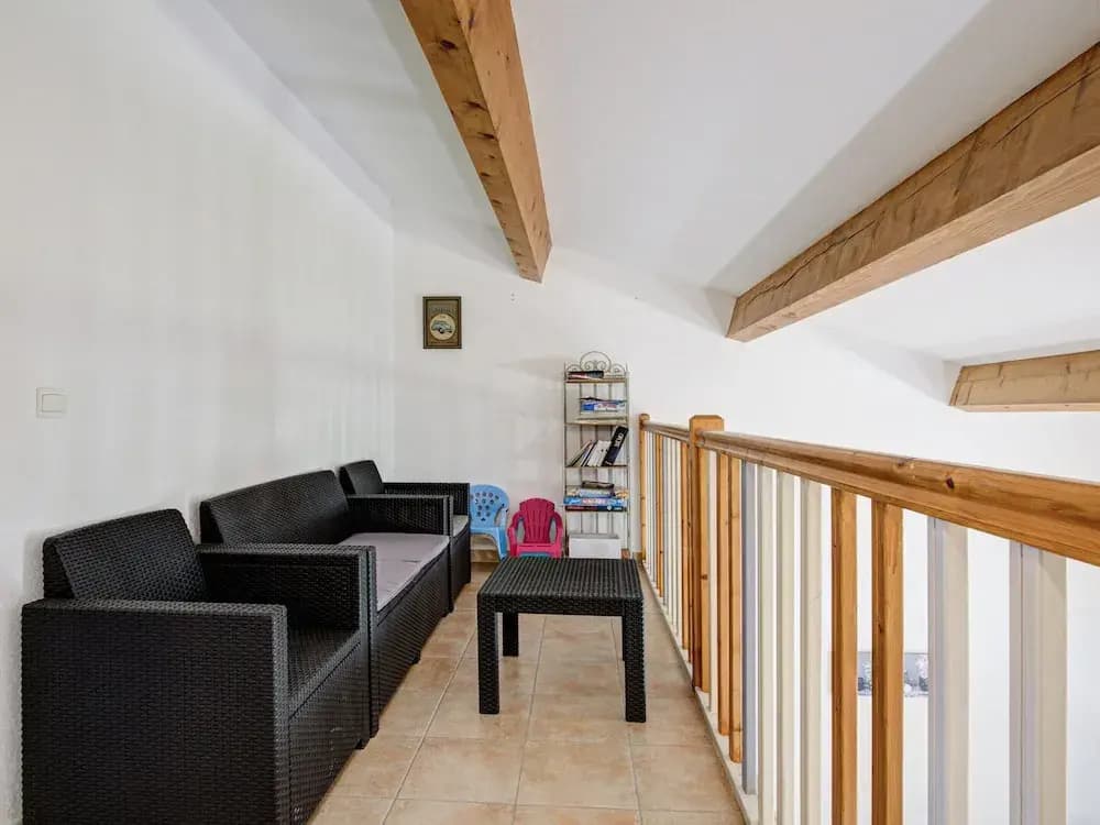 Family Villa Near Lac de Jouarres - Photo 3