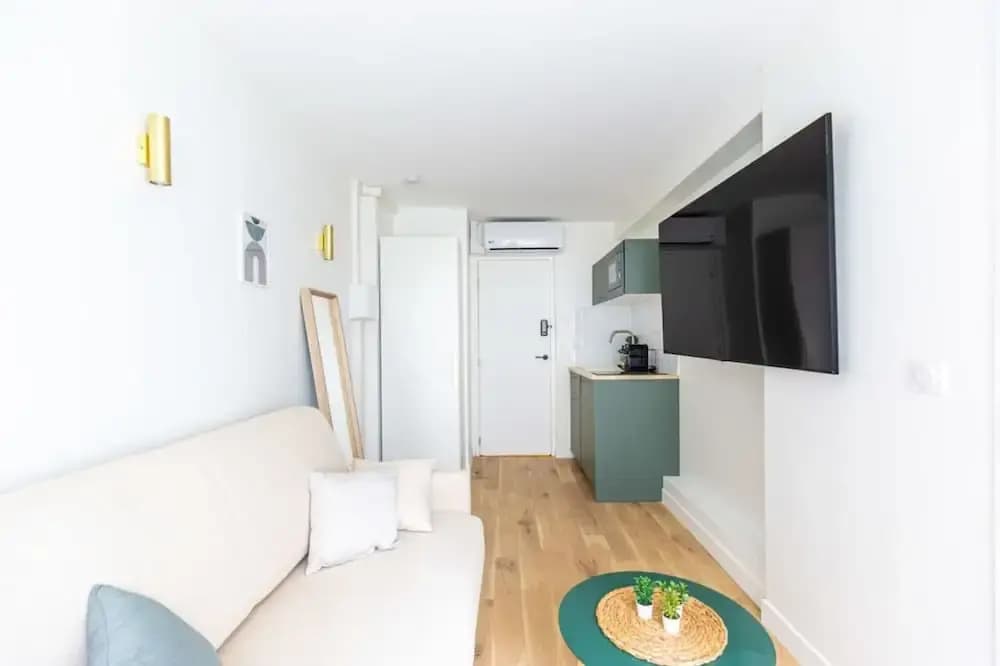 Lavie Maison Equipped Studio Chartrons - Miniature 6