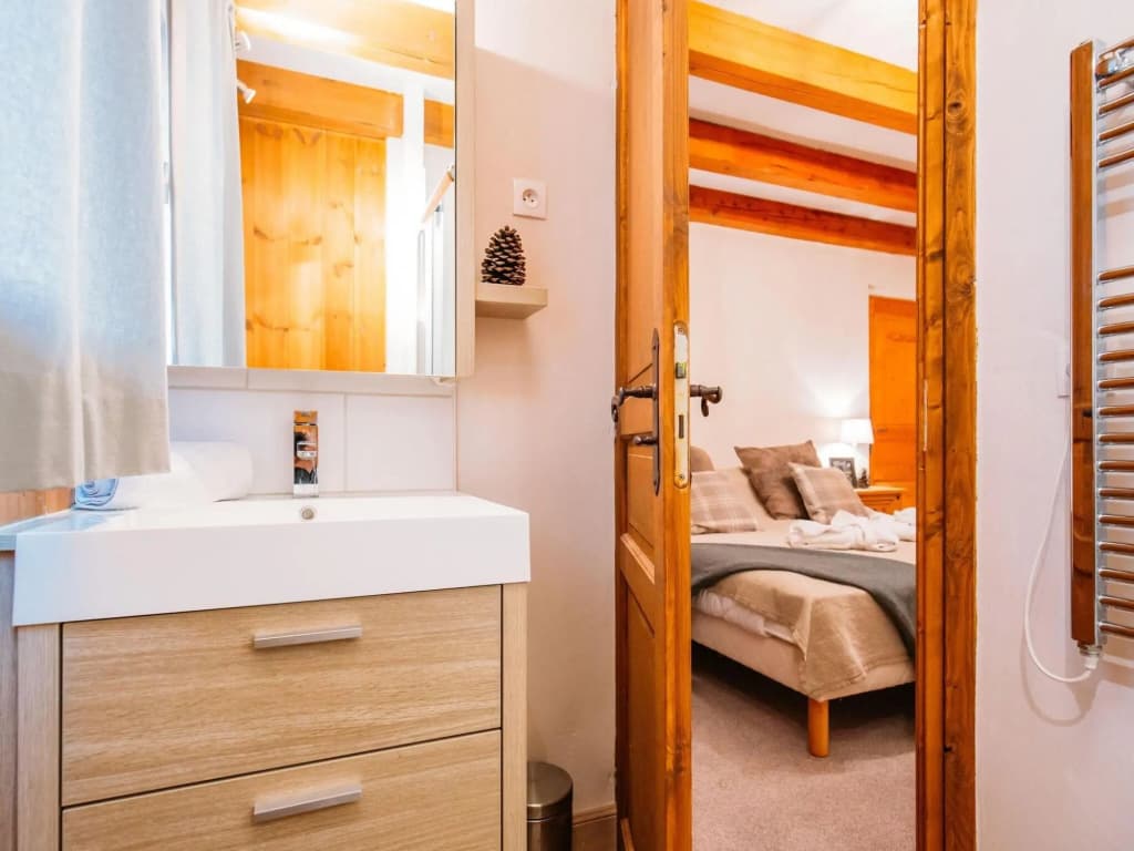 Atmospheric 14-person Chalet in Plagne 1800 - Photo 5