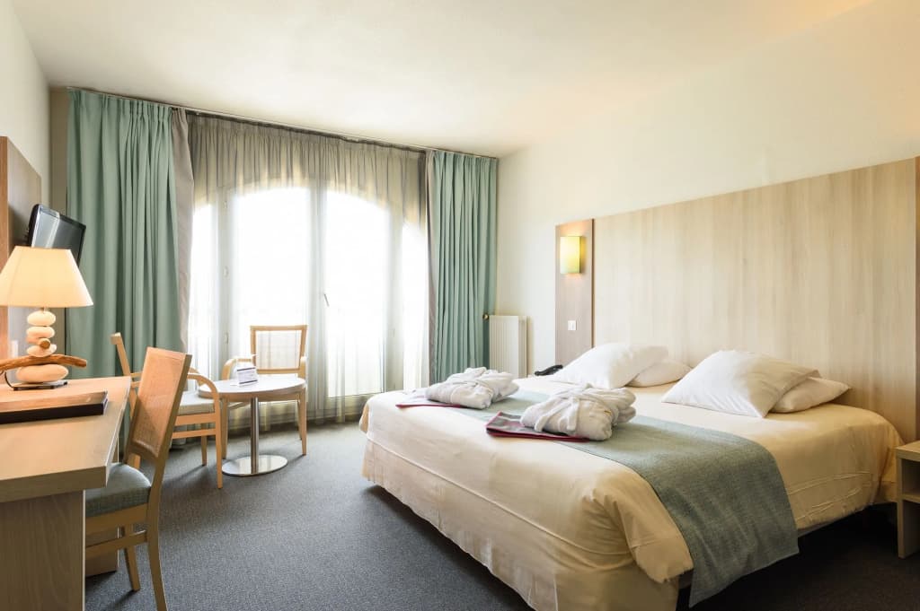 Hotel Atlanthal - Photo 3