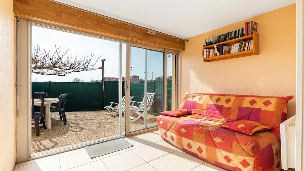 Bright Seaside Retreat in Agde - Miniature 6