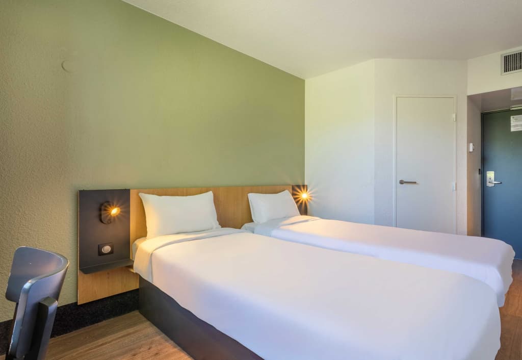 B&B HOTEL Toulon Ollioules - Photo 4