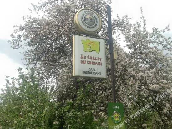 Le Chalet du Chemin et sa Roulotte - Photo 1