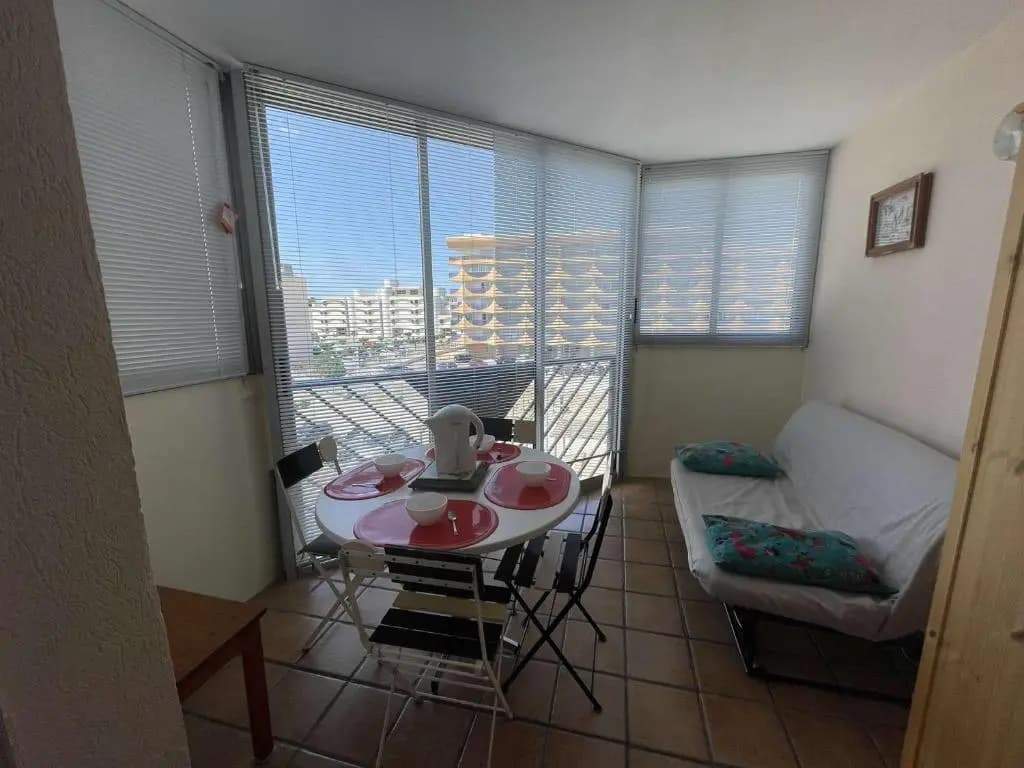 Appartement Le Grau-du-Roi, 1 pièce, 4 personnes - FR-1-250-236 - Miniature 7