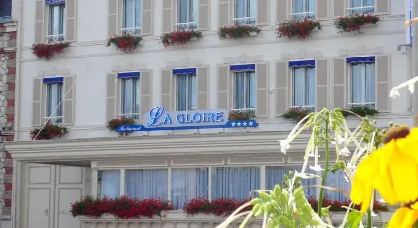 Hôtel - Restaurant de la Gloire - Photo 1
