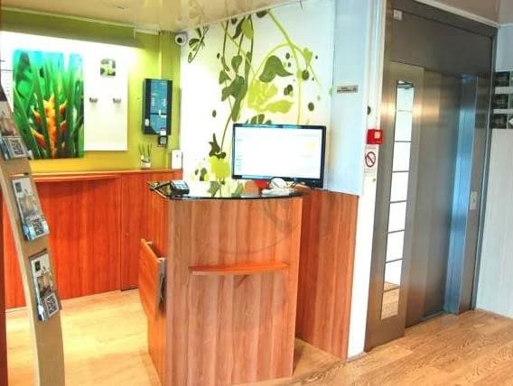 Sweet Home Hotel - Photo 2