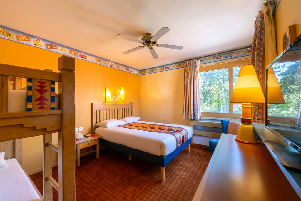 Disney Hotel Santa Fe Hotel - Photo 2