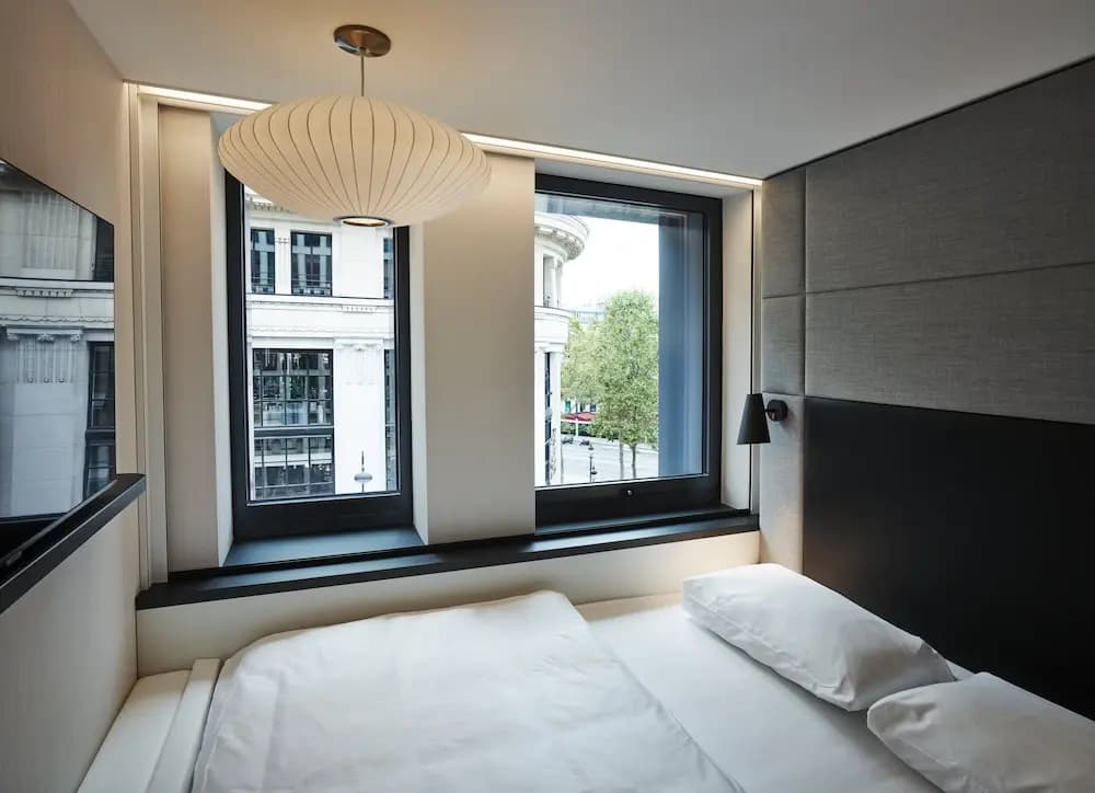 citizenM Paris Champs-Élysees Hotel - Miniature 7