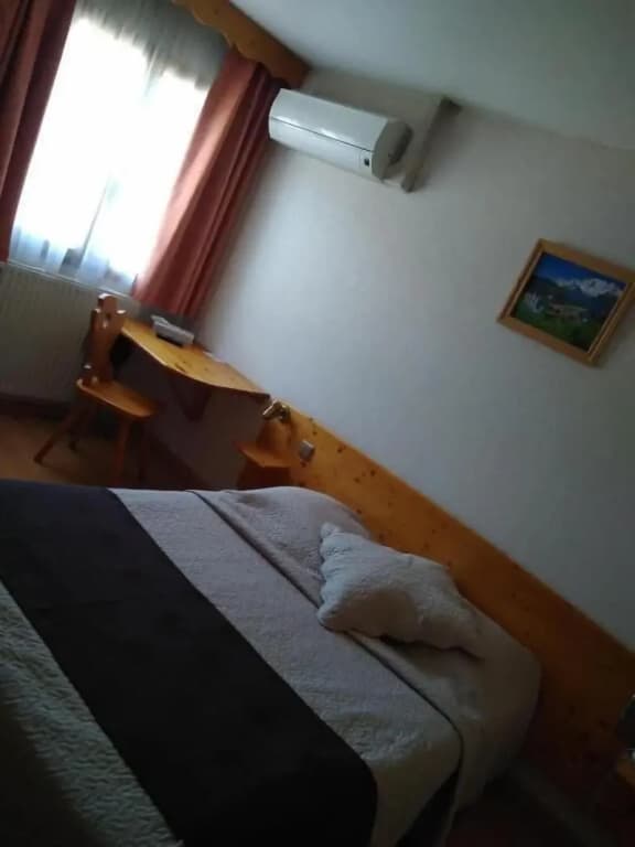Motel 991 - Photo 4