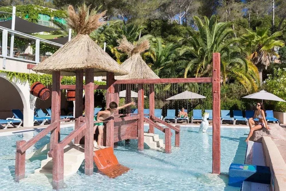 Holidiay Green Resort & Spa - Photo 2
