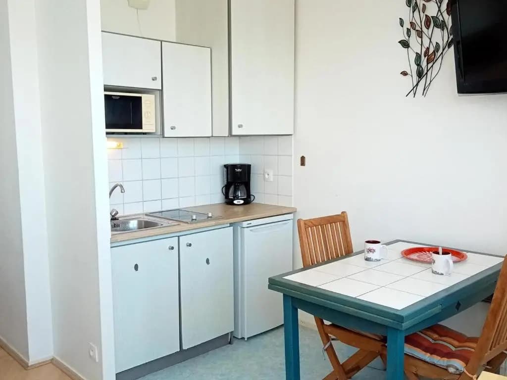 Appartement La Rochelle, 1 pièce, 2 personnes - FR-1-551-31 - Photo 4