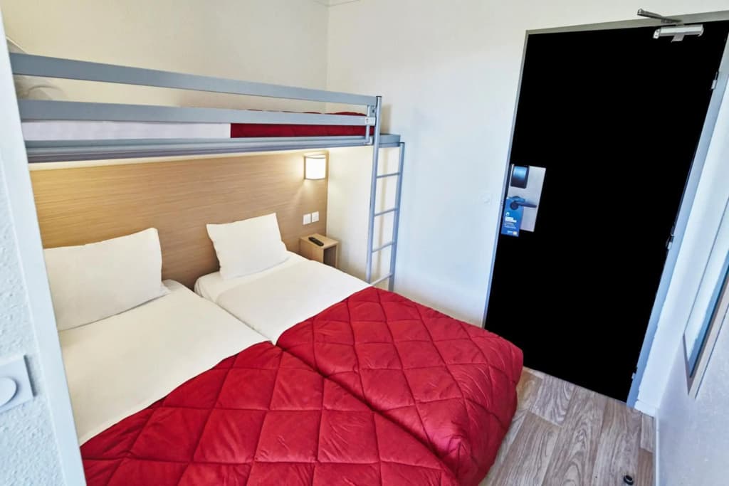Hotel Première Classe Cergy Saint Christophe - Miniature 6