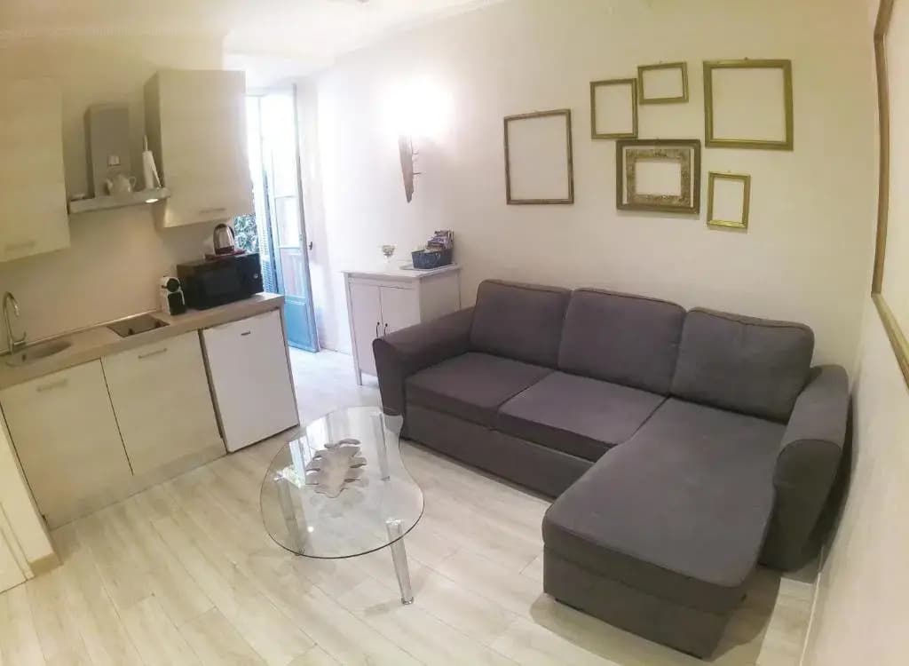 Apartment in the heart of Nice - Photo 2