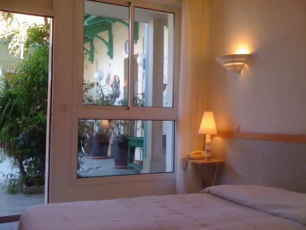 Hotel Orange Marine - Photo 5